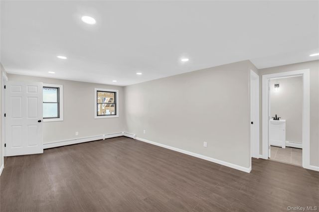 2 Chapel Court, Orangeburg, NY 10962