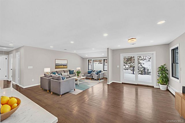 2 Chapel Court, Orangeburg, NY 10962