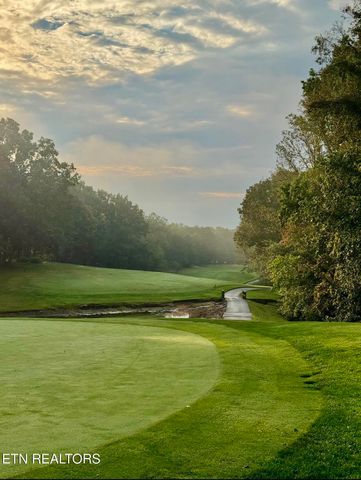 138 Baltusrol Rd, Crossville, TN 38558