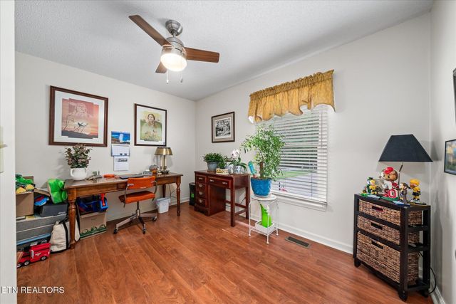 138 Baltusrol Rd, Crossville, TN 38558