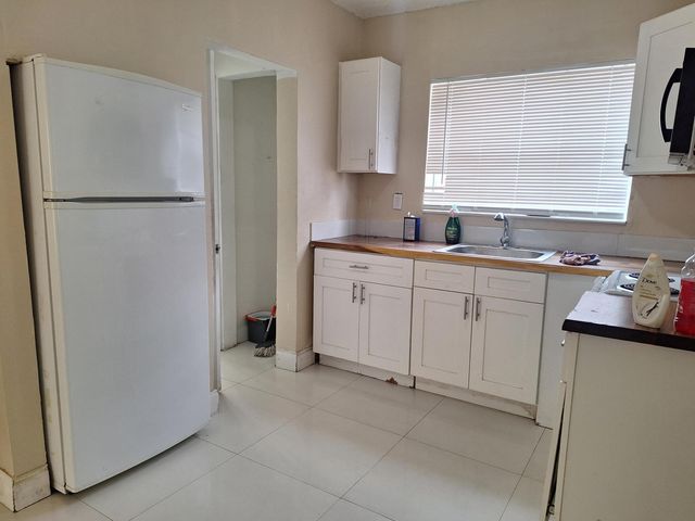 1942 Buchanan Street, Hollywood, FL 33020