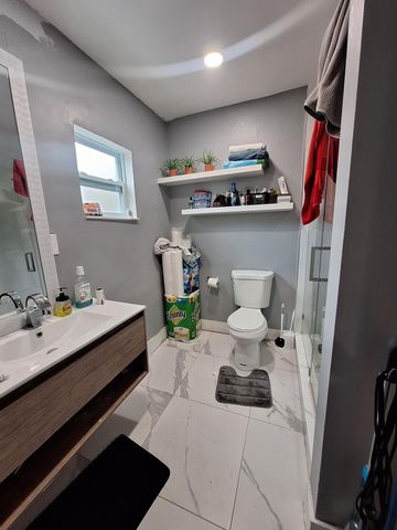 1942 Buchanan Street, Hollywood, FL 33020