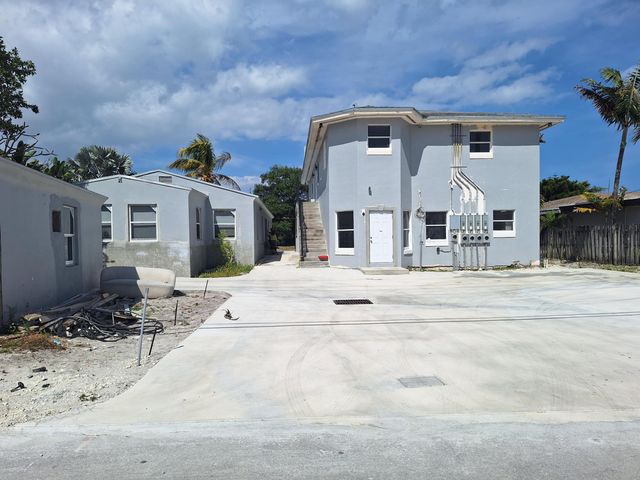 1942 Buchanan Street, Hollywood, FL 33020