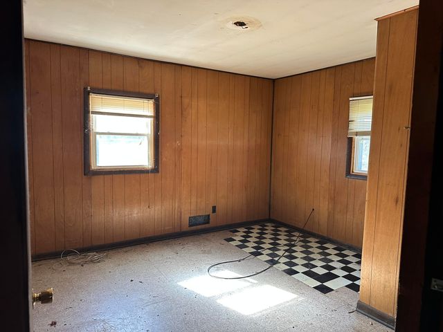 206 S 56th Avenue, Benona Twp, MI 49436