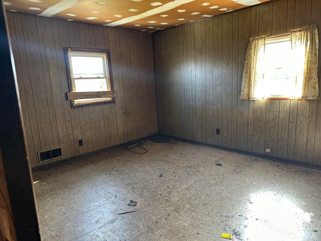 206 S 56th Avenue, Benona Twp, MI 49436