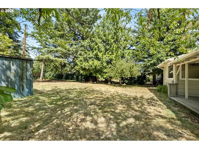 11586 Se POWELL Ct, Portland, OR 97266