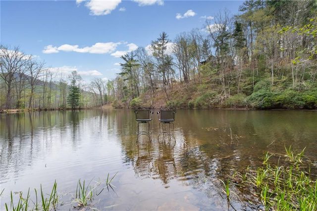 144 Indian Beach Trail, Jasper, GA 30143
