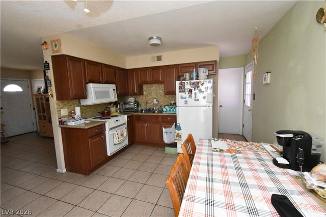 417 Duke Avenue, North Las Vegas, NV 89030