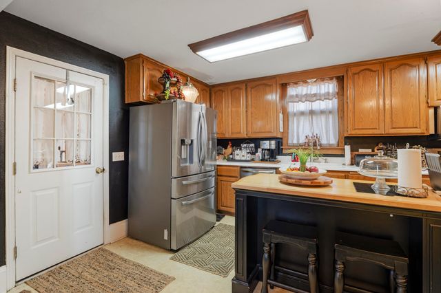 247 S Smith Street, Vinita, OK 74301