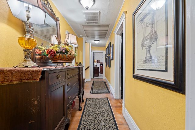 247 S Smith Street, Vinita, OK 74301