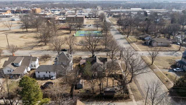 247 S Smith Street, Vinita, OK 74301