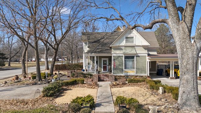 247 S Smith Street, Vinita, OK 74301