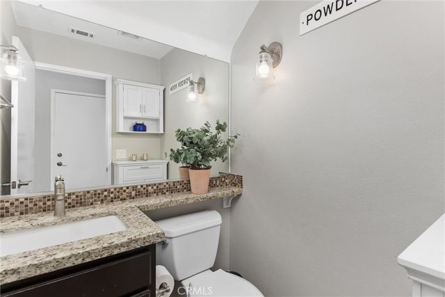 33413 Wallace Way, Yucaipa, CA 92399