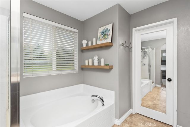 33413 Wallace Way, Yucaipa, CA 92399