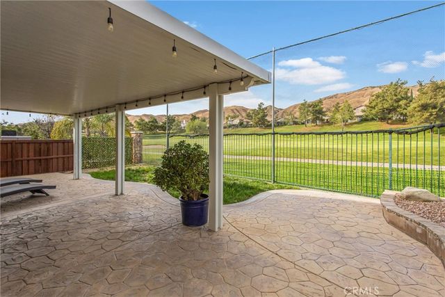 33413 Wallace Way, Yucaipa, CA 92399