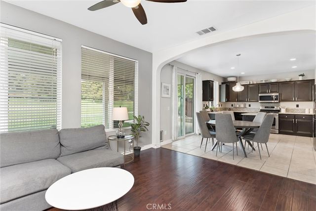33413 Wallace Way, Yucaipa, CA 92399