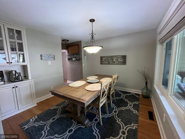 4735 Burr Oak Street, Eagan, MN 55122