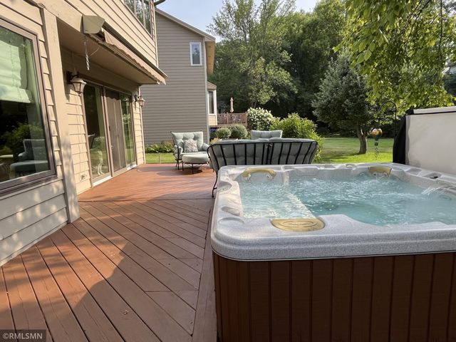 4735 Burr Oak Street, Eagan, MN 55122