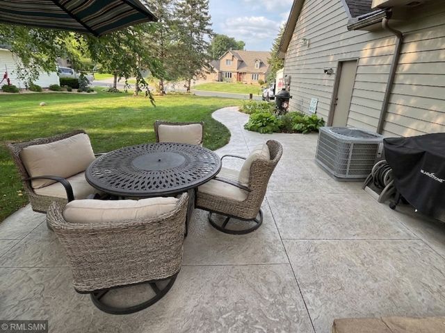 4735 Burr Oak Street, Eagan, MN 55122