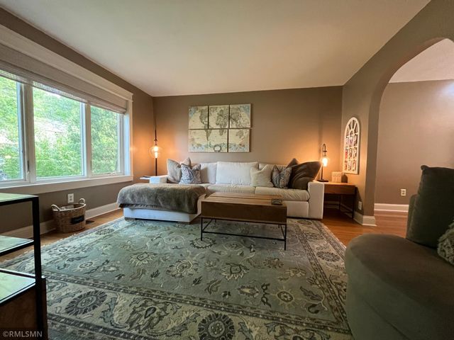 4735 Burr Oak Street, Eagan, MN 55122