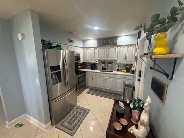 4808 SIERRA MADRE DRIVE, Tampa, FL 33634