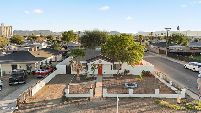 2547 W ADAMS Street, Phoenix, AZ 85009