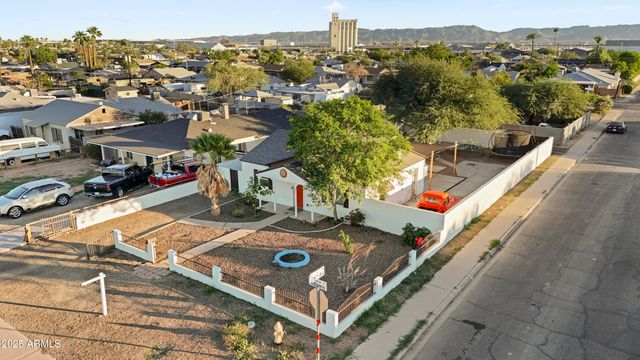 2547 W ADAMS Street, Phoenix, AZ 85009