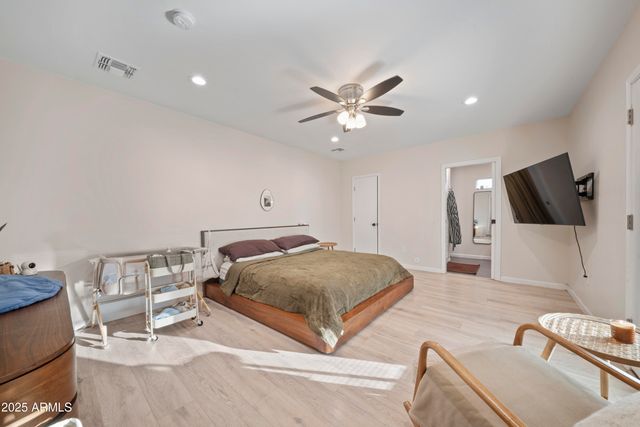 2547 W ADAMS Street, Phoenix, AZ 85009