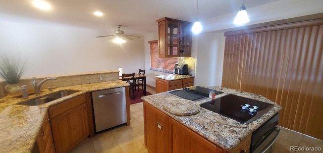 8120 S Jay Drive, Littleton, CO 80128