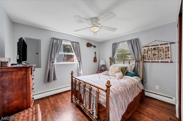 113 Carol Dr, Hackettstown Town, NJ 07840