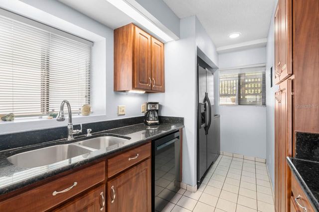 819 BAHIA DEL SOL DRIVE A, Ruskin, FL 33570