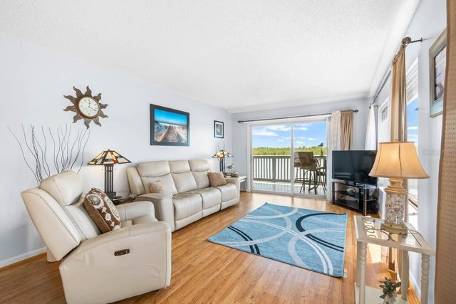 819 BAHIA DEL SOL DRIVE A, Ruskin, FL 33570