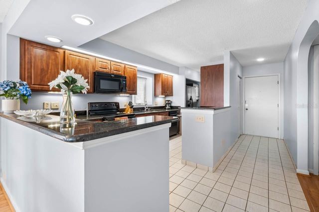 819 BAHIA DEL SOL DRIVE A, Ruskin, FL 33570