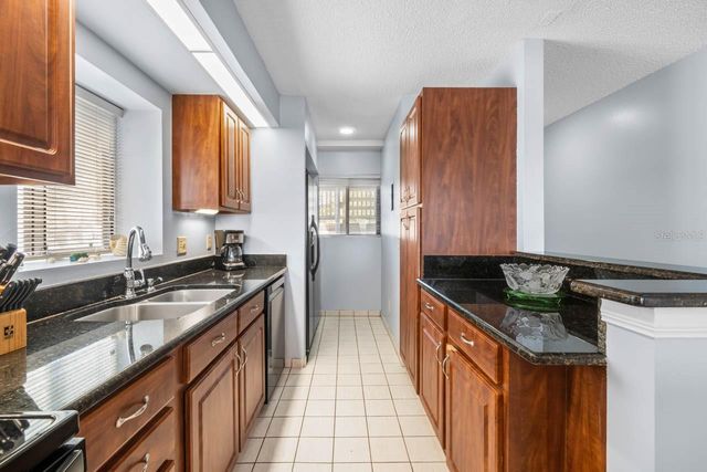 819 BAHIA DEL SOL DRIVE A, Ruskin, FL 33570