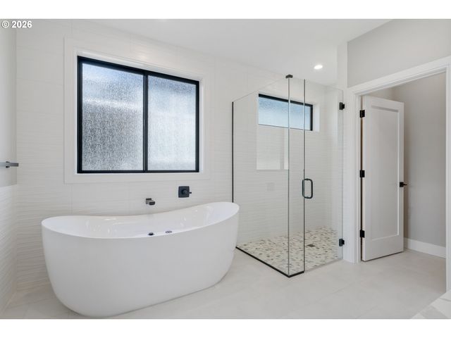 551 MEADOWS Dr, Manzanita, OR 97130