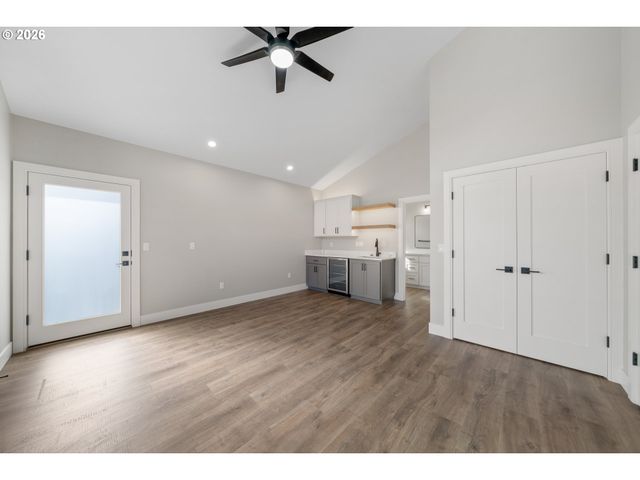 551 MEADOWS Dr, Manzanita, OR 97130