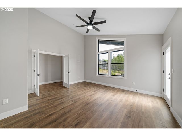 551 MEADOWS Dr, Manzanita, OR 97130