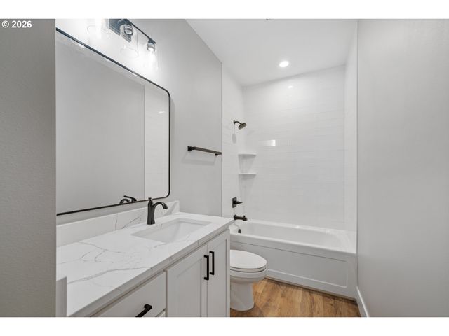 551 MEADOWS Dr, Manzanita, OR 97130