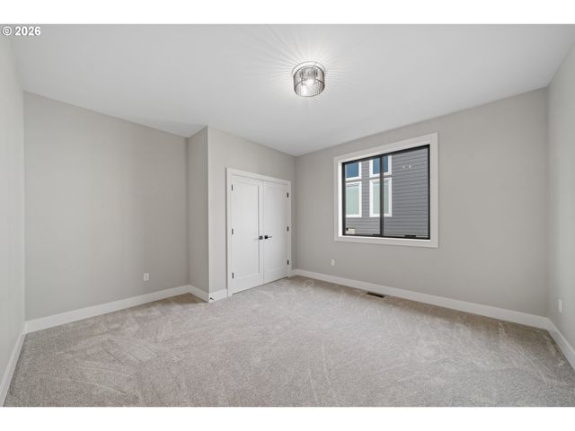 551 MEADOWS Dr, Manzanita, OR 97130