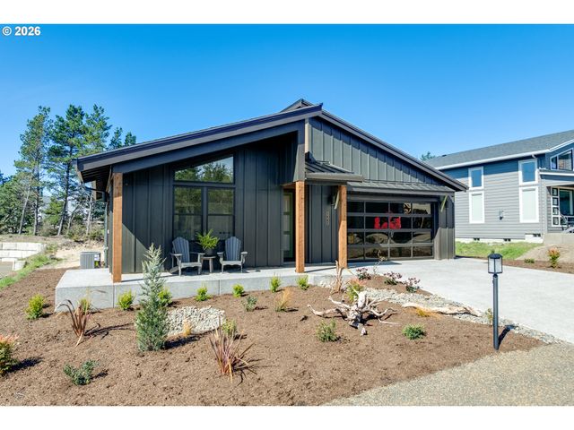 551 MEADOWS Dr, Manzanita, OR 97130