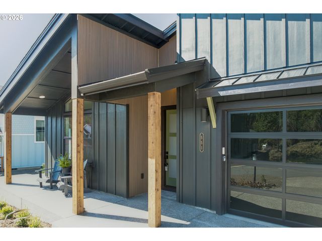 551 MEADOWS Dr, Manzanita, OR 97130