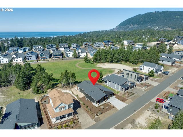 551 MEADOWS Dr, Manzanita, OR 97130