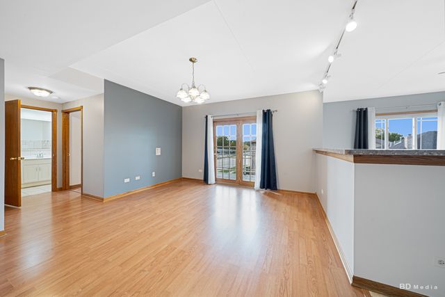 6600 W 87th Street 3SW, Burbank, IL 60459