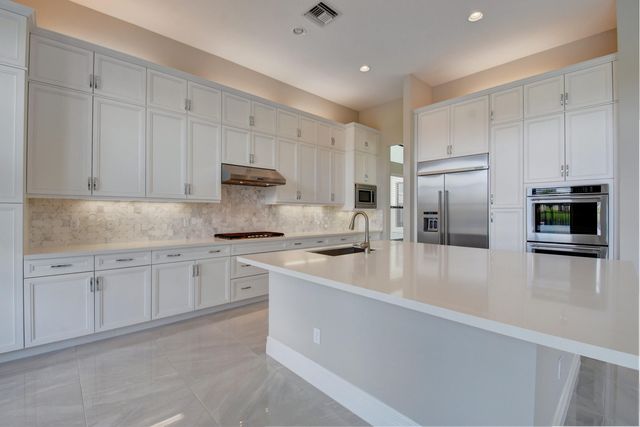 16383 E Pantheon Pass, Delray Beach, FL 33446