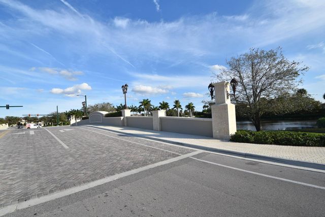 16383 E Pantheon Pass, Delray Beach, FL 33446