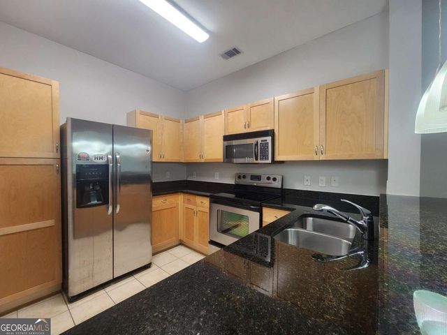 870 Mayson Turner Road NW 1228, Atlanta, GA 30314