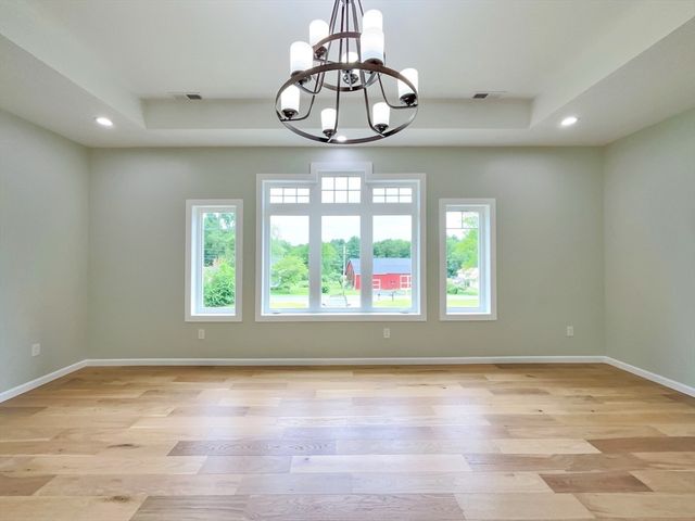 101 North Rd, Westfield, MA 01085