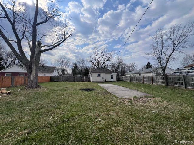 15163 Beech Daly Road, Taylor, MI 48180