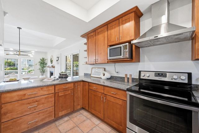 810 Andromeda Lane, Foster City, CA 94404