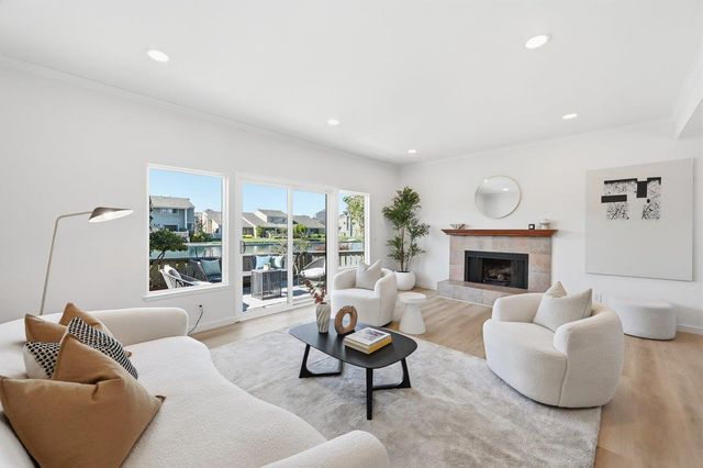 810 Andromeda Lane, Foster City, CA 94404